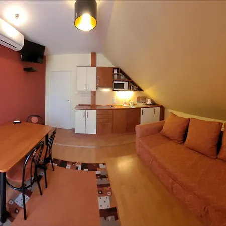 Apartament Frank Apartmanhaz