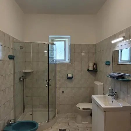 Frank Apartmanhaz Apartament *
